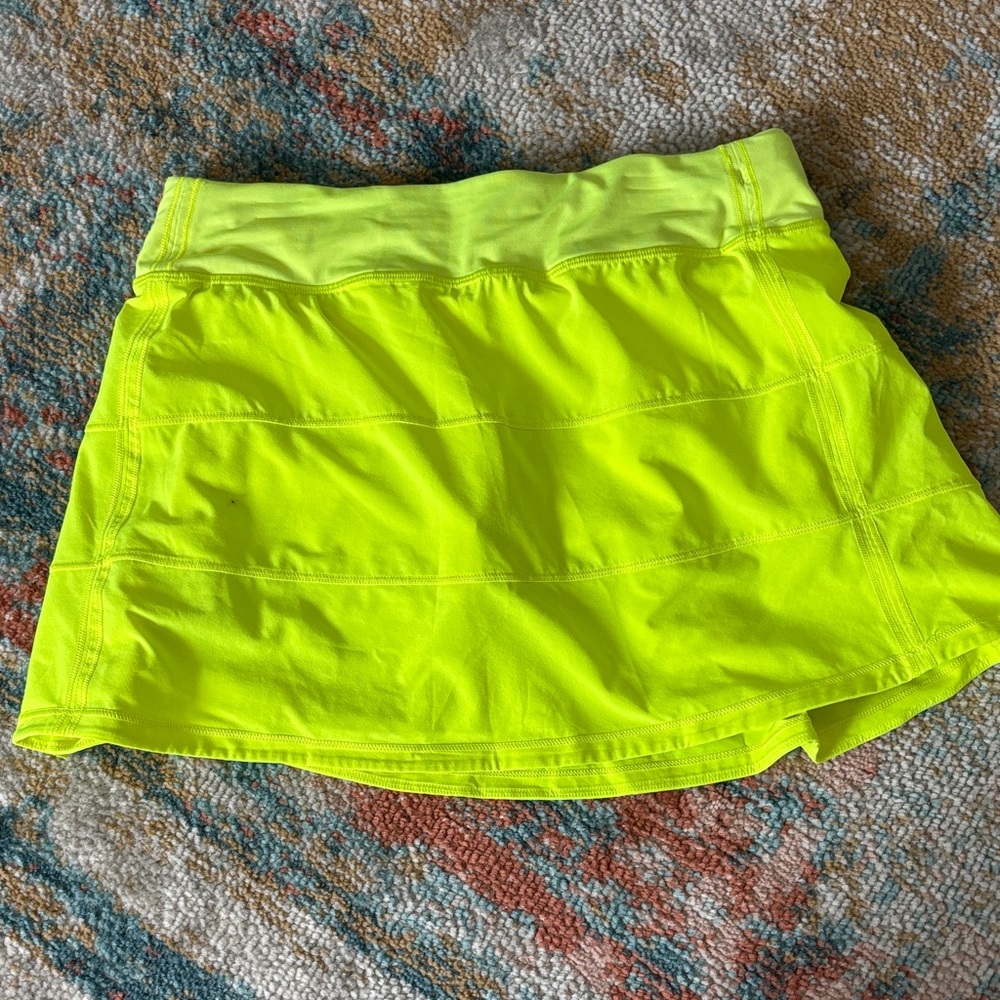 Lululemon pace rival skirt size 6